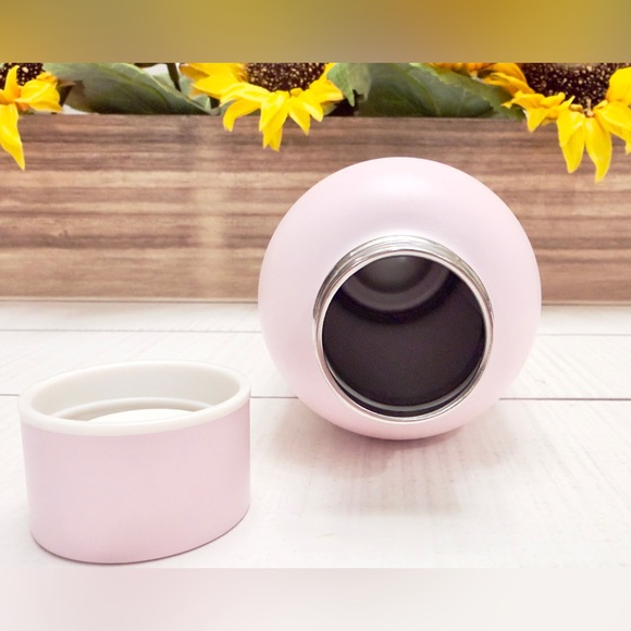 Pink Burberry Water Bottle + 
Burberry Her Fragrance - Picture 3 of 4